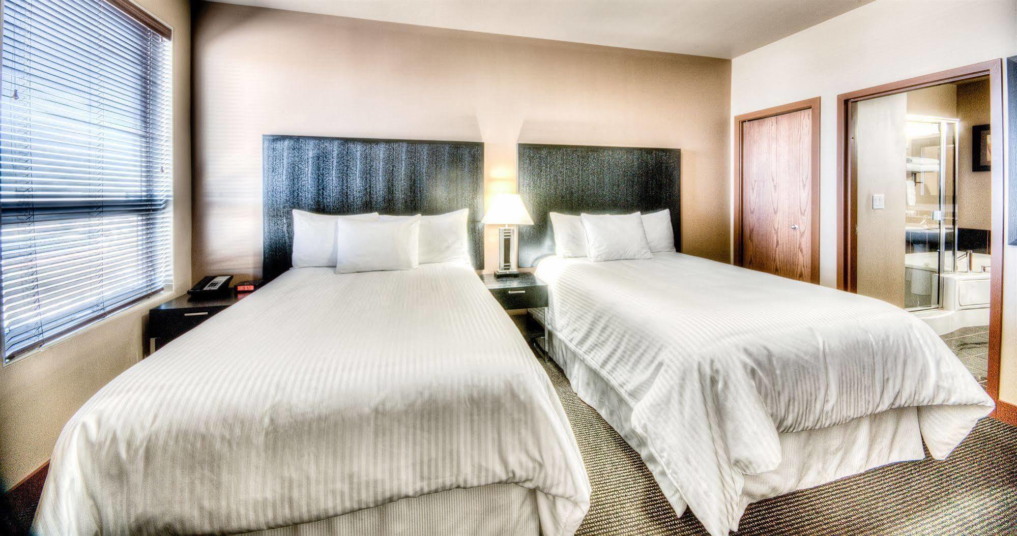 Grand Inn & Residence- グランド・プレーリー エクステリア 写真